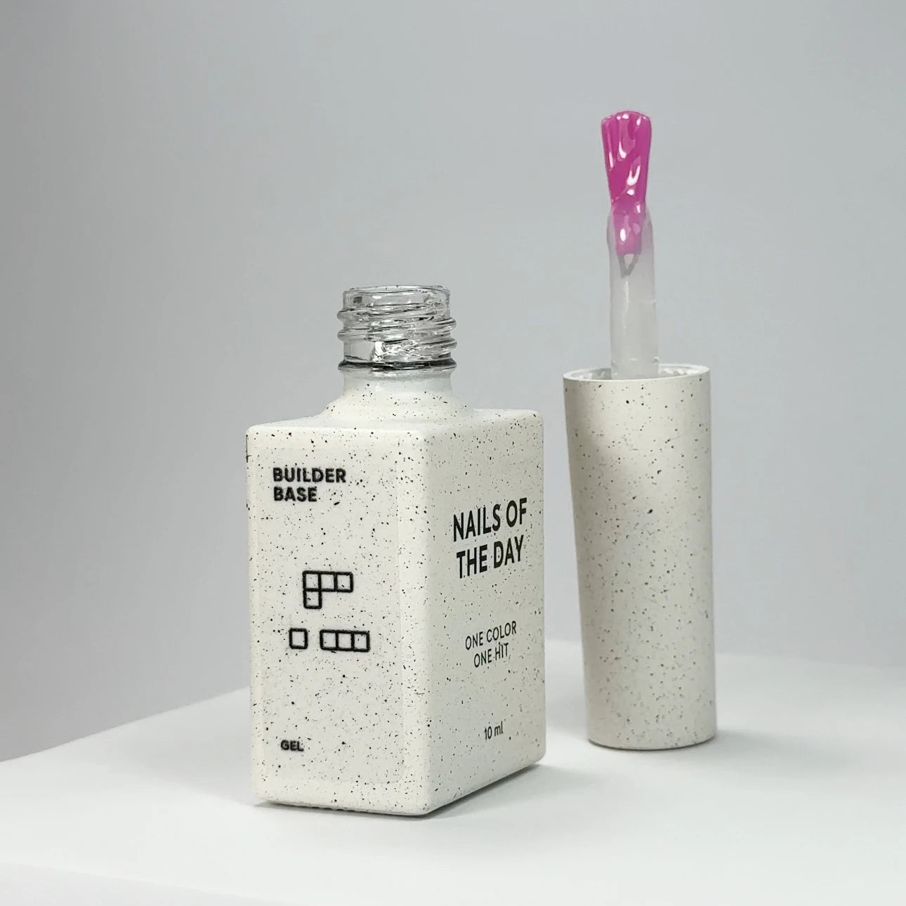 NAILSOFTHEDAY BUILDER BASE STRONG GEL, 10ml