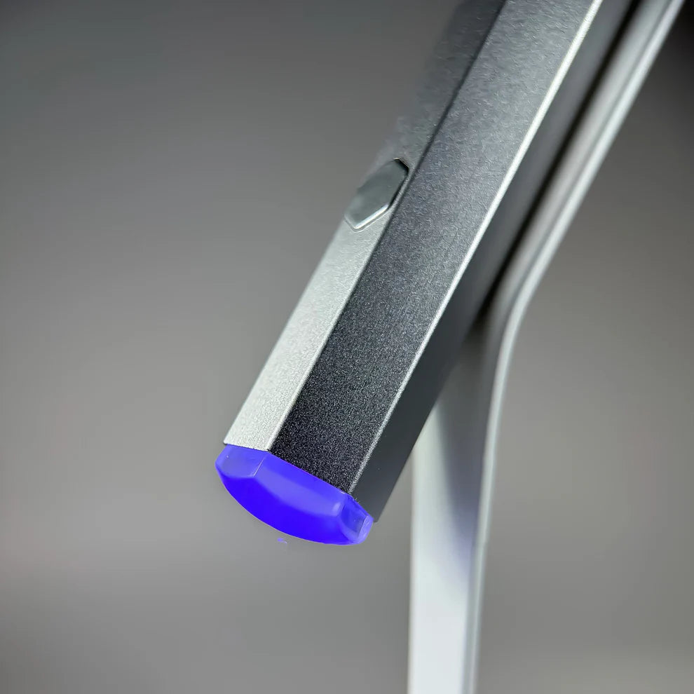 NOTD Metal Line Lamp